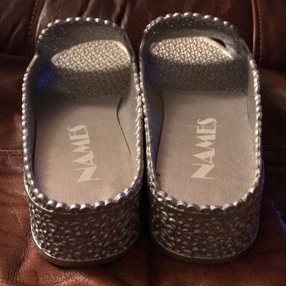 NAMES Flower Sandal - Picture 6 of 8